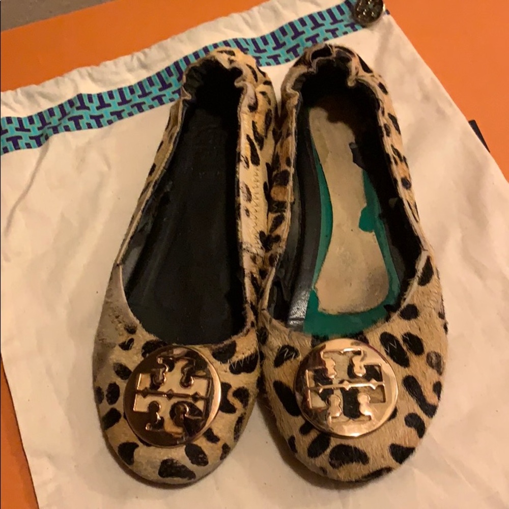 TB leopard print suede flats❤️